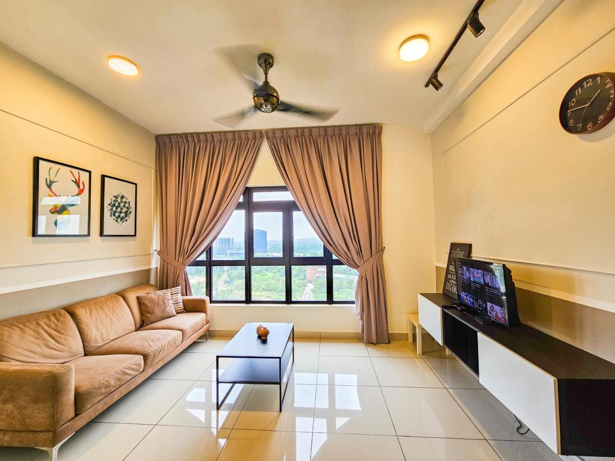 Meridin Medini Suite By Nest Home【Legoland】 Nusajaya  Exterior foto