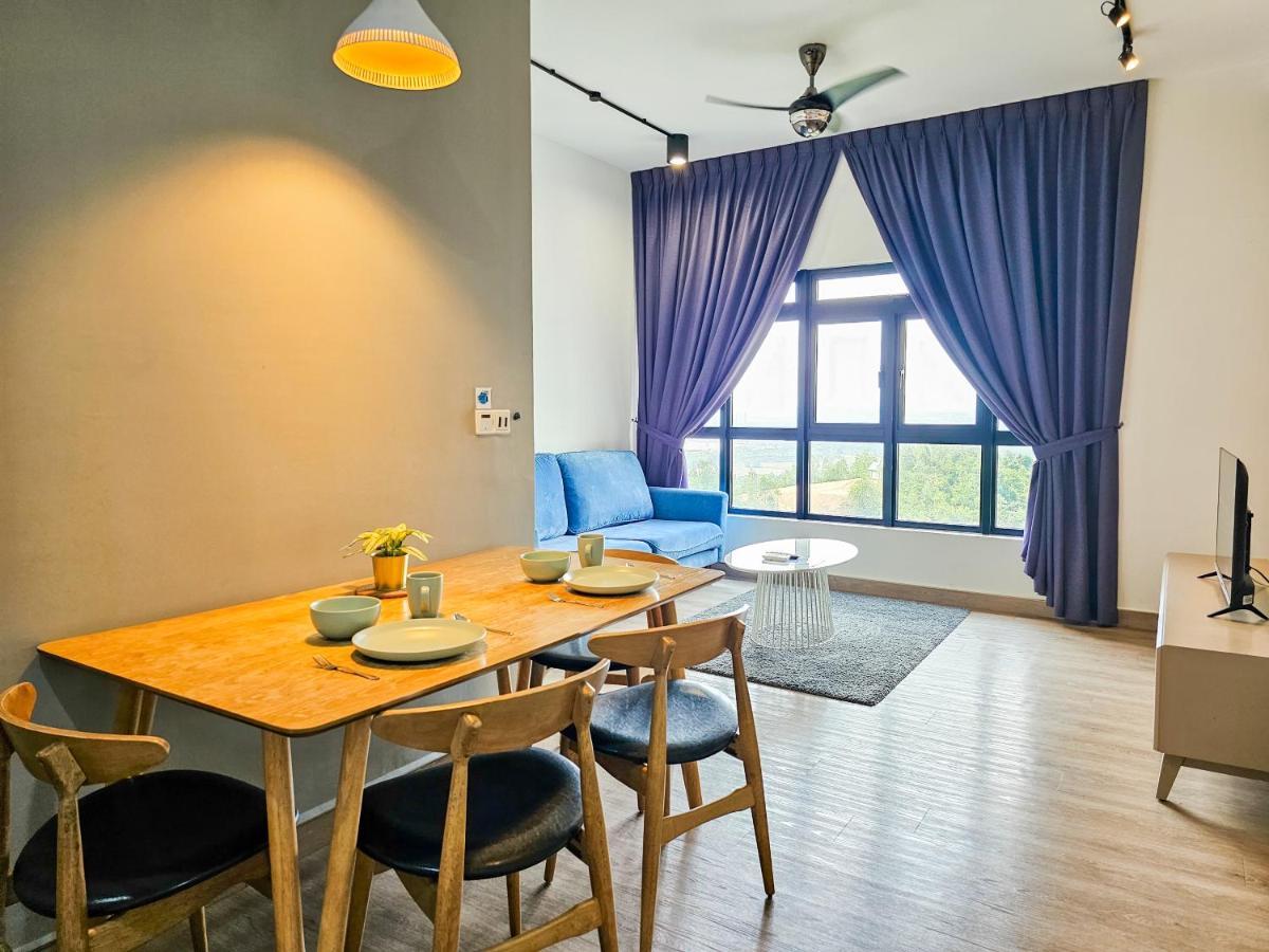 Meridin Medini Suite By Nest Home【Legoland】 Nusajaya  Exterior foto
