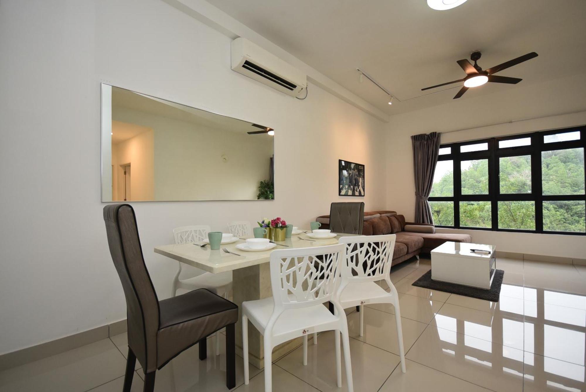 Meridin Medini Suite By Nest Home【Legoland】 Nusajaya  Exterior foto